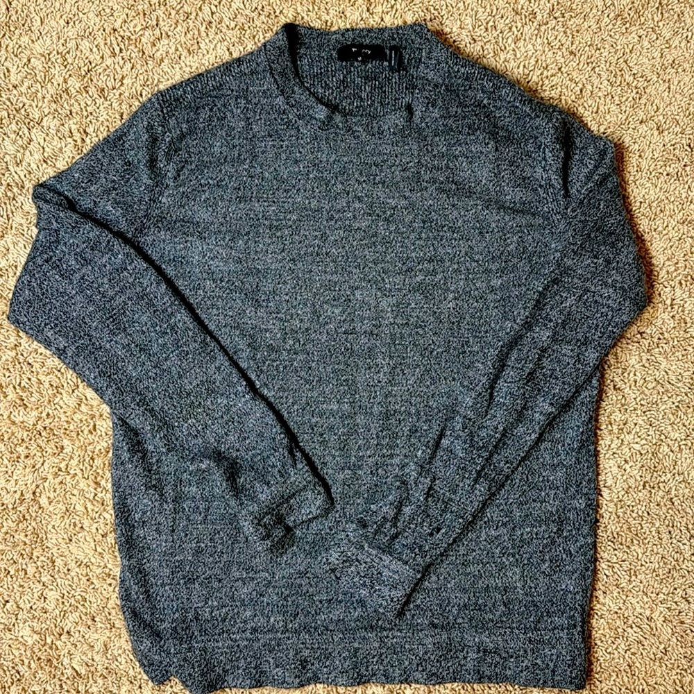 Theory cashmere sweater in good condition